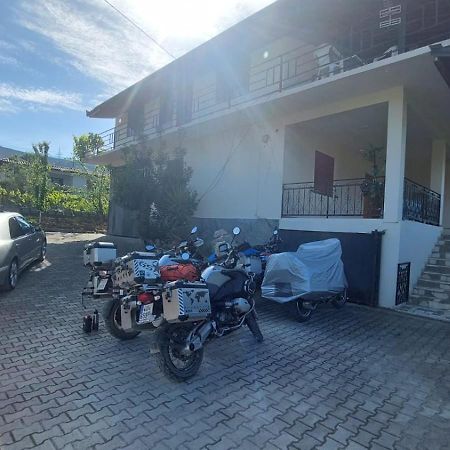 Guest House Xhaferaj Berat Exteriér fotografie