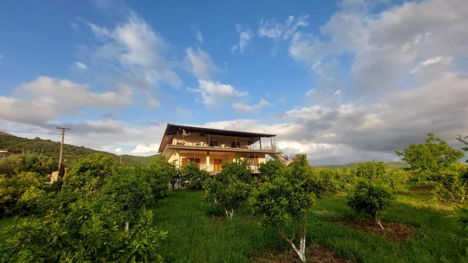 Guest House Xhaferaj Berat Exteriér fotografie