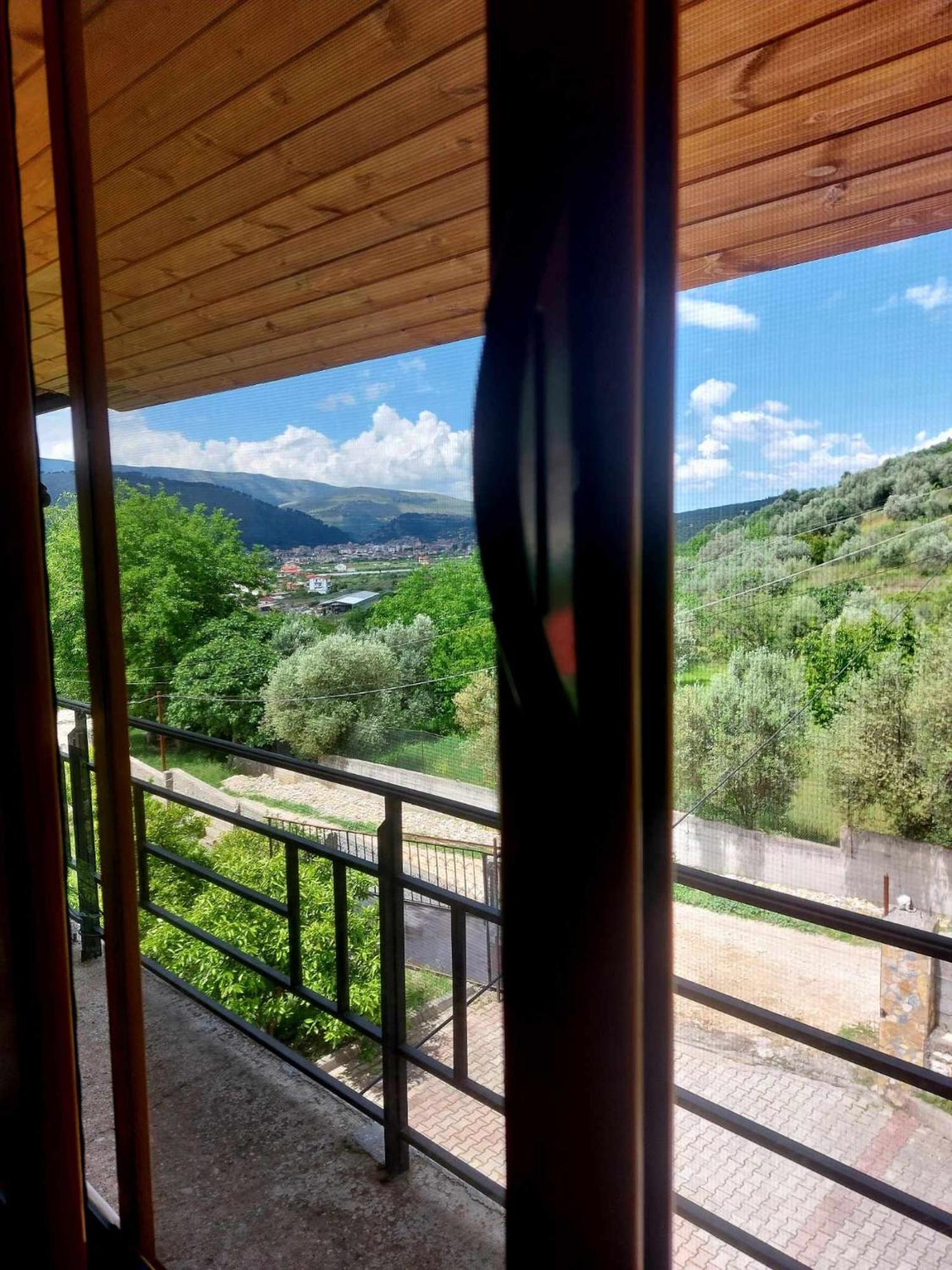 Guest House Xhaferaj Berat Exteriér fotografie