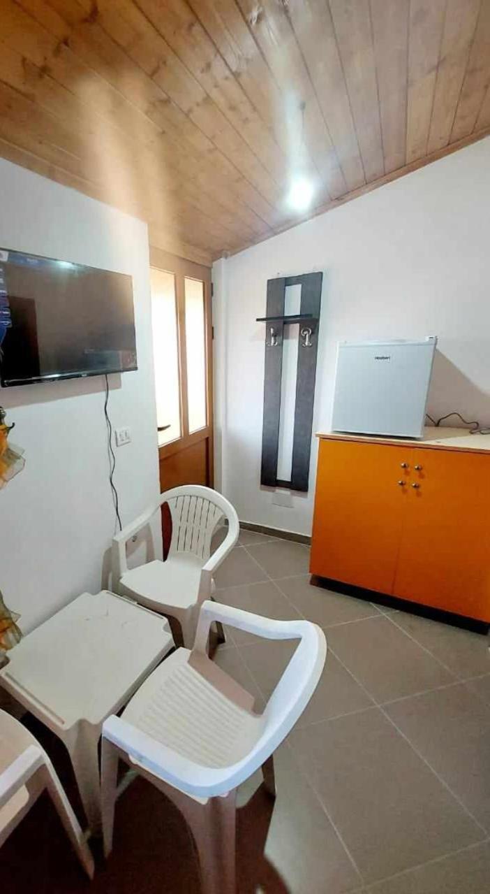 Guest House Xhaferaj Berat Pokoj fotografie